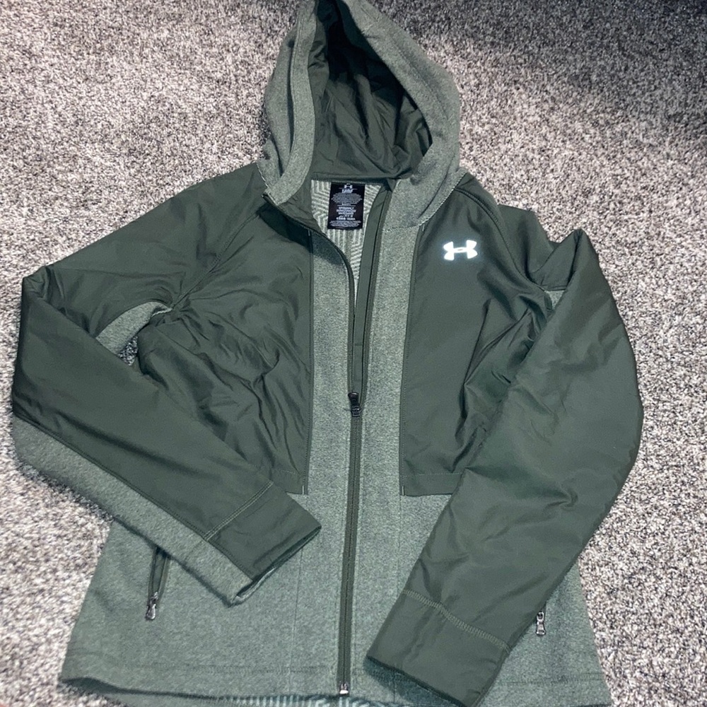 Under Armour windbreaker zip up